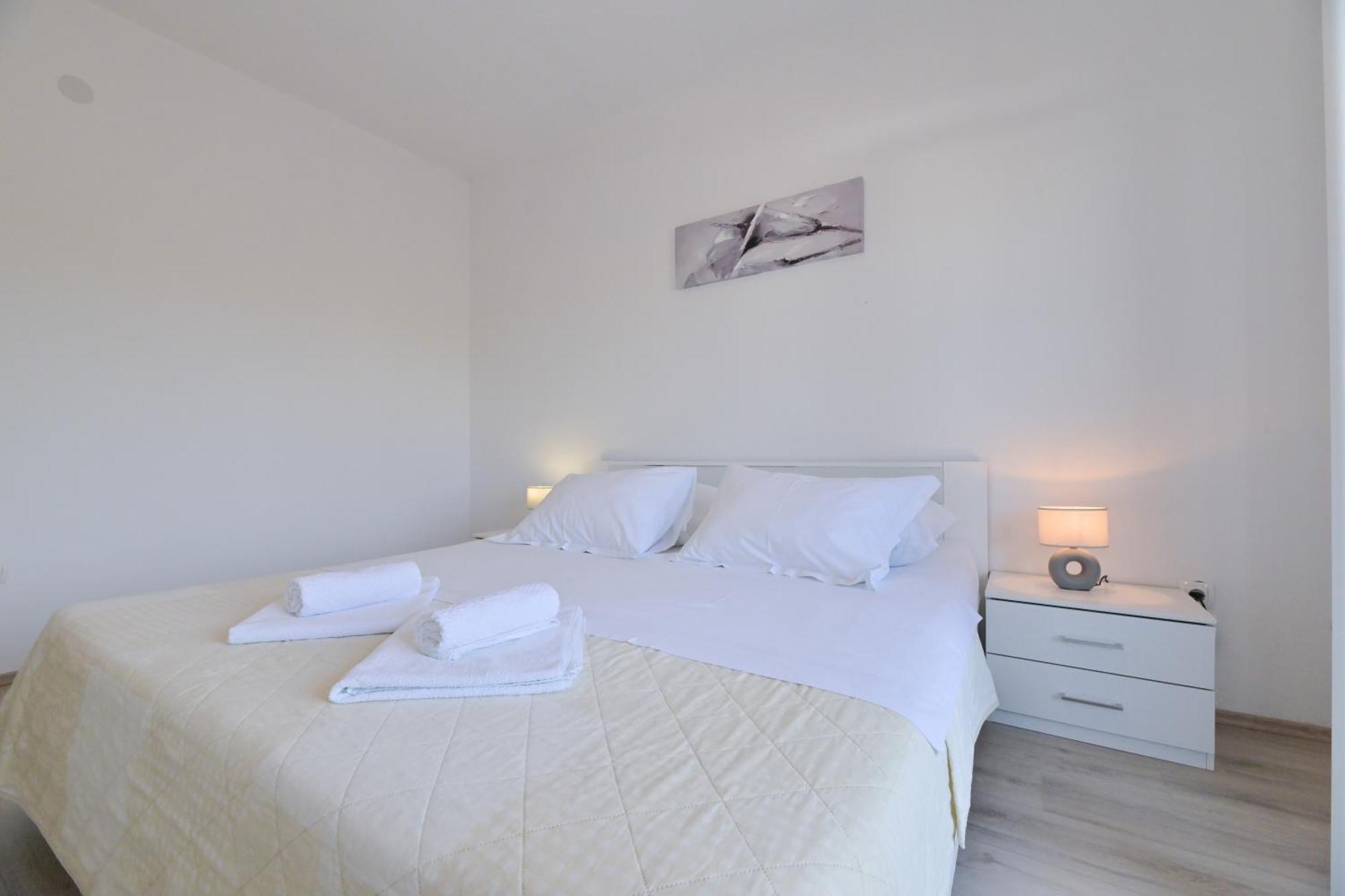 Apartment Amelie - With Pool And Sauna! Galovac  Exterior foto